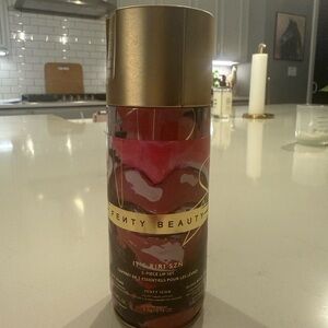 Fenty Beauty lip set Product